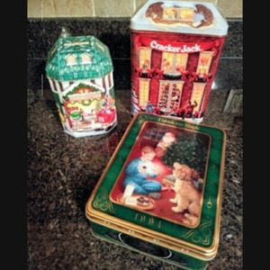 Set of 3 empty vintage Christmas tins